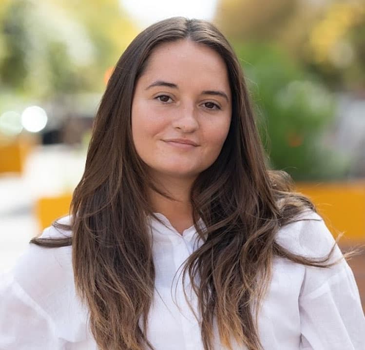 Aurélie Chamaillard, conseiller Olé Immobilier — chasseur de biens francophone en Espagne